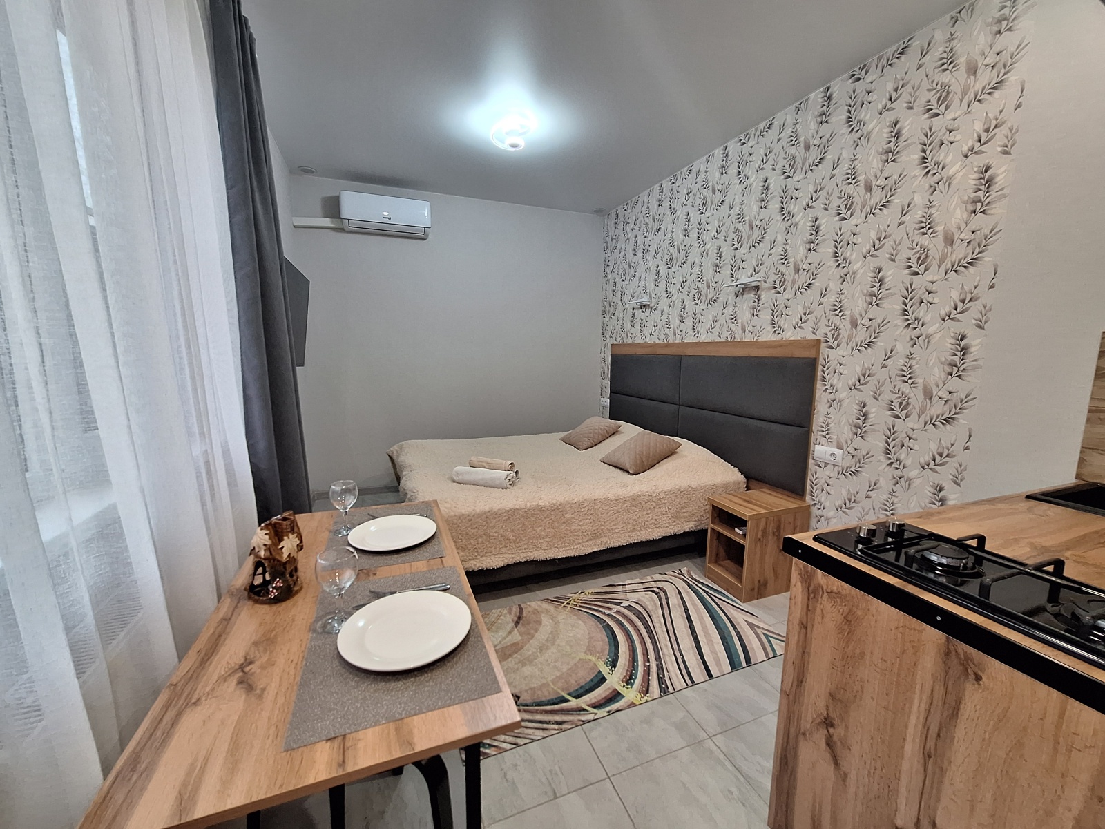 Студия Премиум Люкс с двором