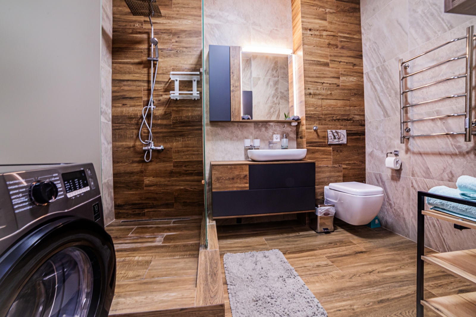 Chernomorsky-2 Bedrooms Luxury Suite