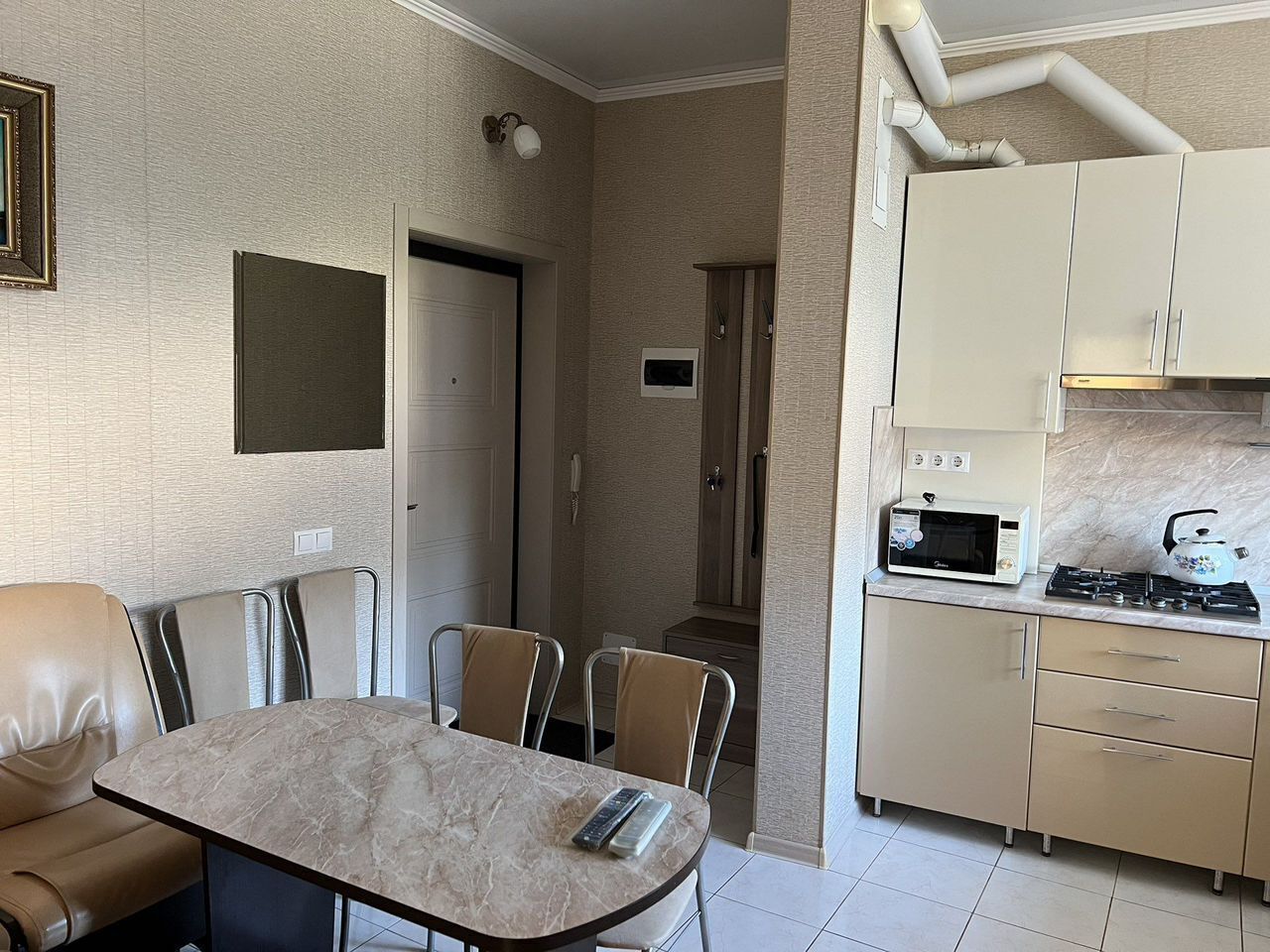 Уютная квартира на улице Тельмана 50